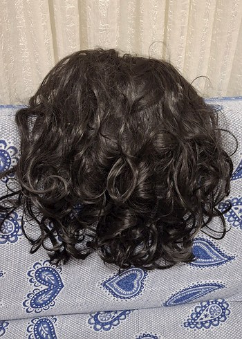 Gri Kahverengi Gotik Fırfırlı Sentetik Peruk - Görsel 2