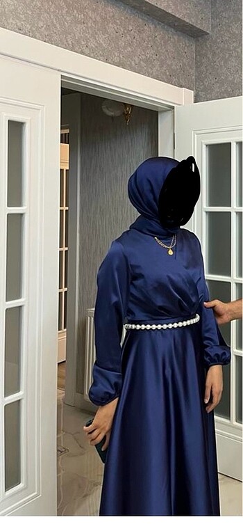 Kadın saten abiye