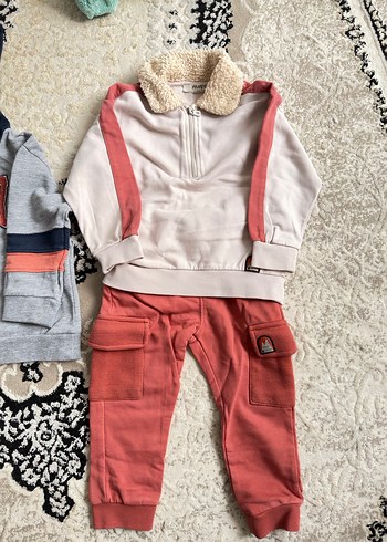 Kapüşonlu ve Kürklü Gri Bebek Takımı ve sweat - Görsel 2