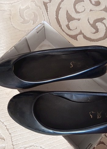 Klasik Parlak siyah Kadın Topuklu Babet - Görsel 5