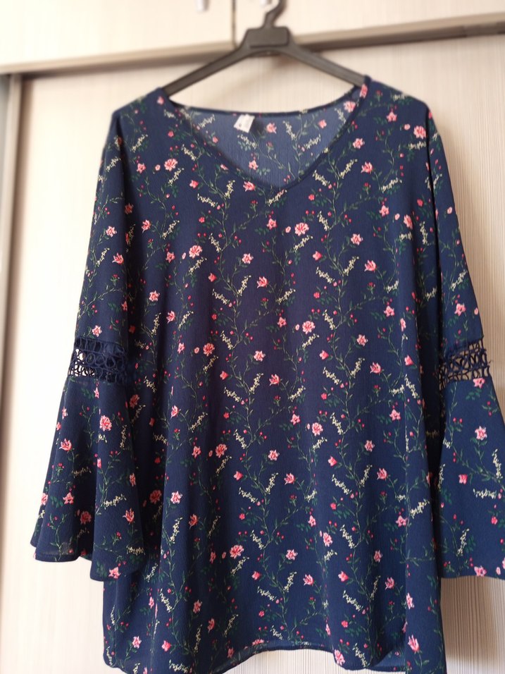 Çiçek Desenli Mavi Bohem Uzun Kollu Bluz - Görsel 2