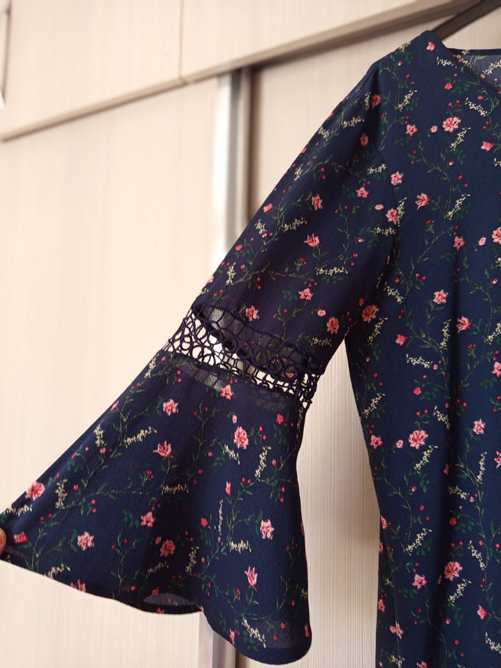 Çiçek Desenli Mavi Bohem Uzun Kollu Bluz - Görsel 3