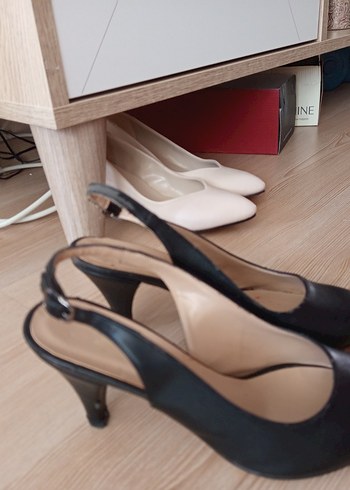 Siyah Tokalı Stiletto - Görsel 6