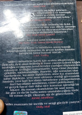 Senatörün Karısı - Sue Miller