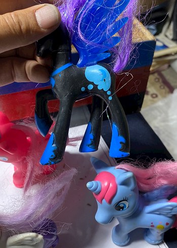 Beden Renk 4 adet Renkli Unicorn Aksiyon Figürleri