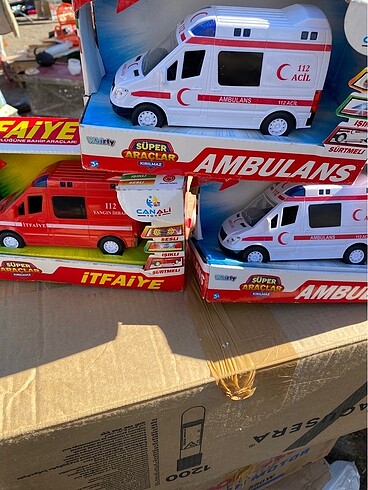 Beden Renk Ambulans oyuncak