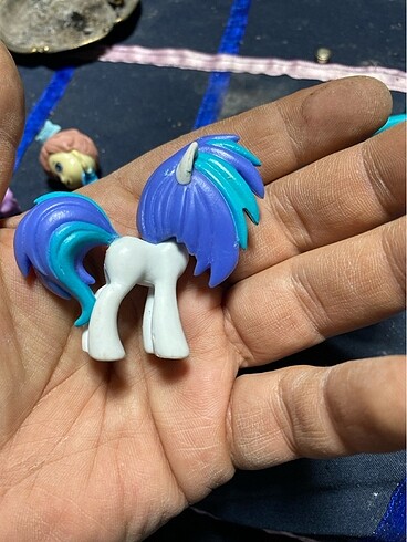  Pony fiğür