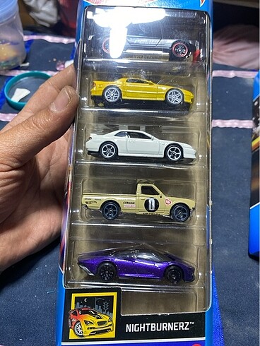  Beden Hot wheels 5 set