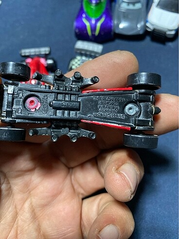  Beden Renk Hot wheels