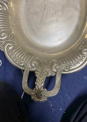 Altın Renk Parlak Dekoratif Tepsi - Görsel 3