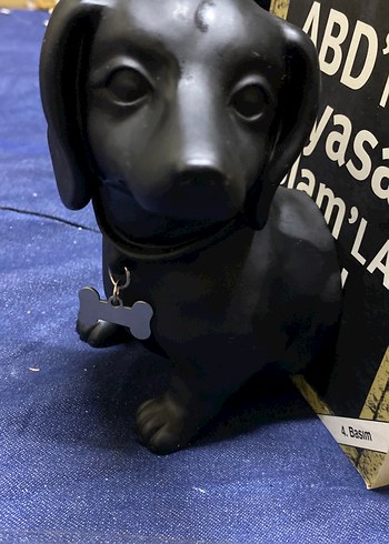 Siyah Dachshund Köpek Figür Kitap Desteği - Görsel 4