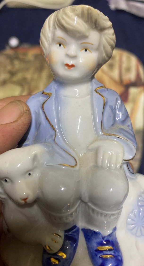 Mavi Pastel Renkli Çocuk ve Köpek Biblo - Görsel 2