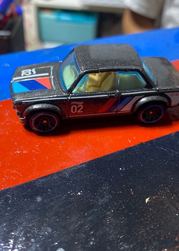 HOT WHEELS BMW 2002