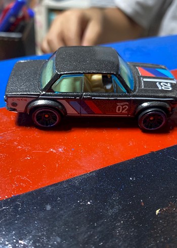  Beden HOT WHEELS BMW 2002