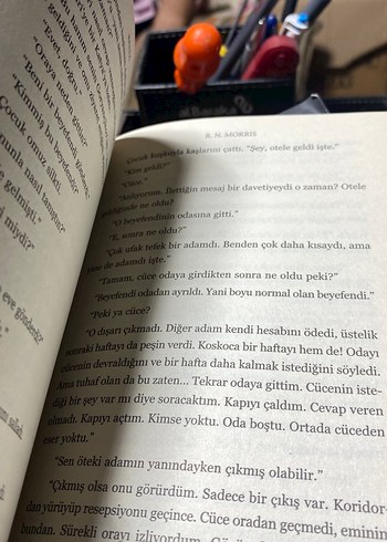 Beden Baltalı Roman - Zeki Dedektif Petrovic'in Macerası