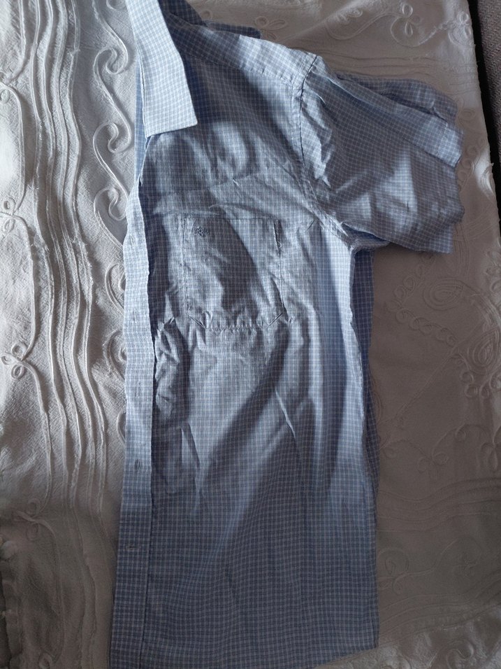 Düğmeli, Kısa Kollu Erkek Gömlek - Görsel 3