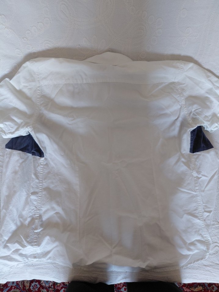 Düğmeli Beyaz Keten Hamile Gömleği - Görsel 2