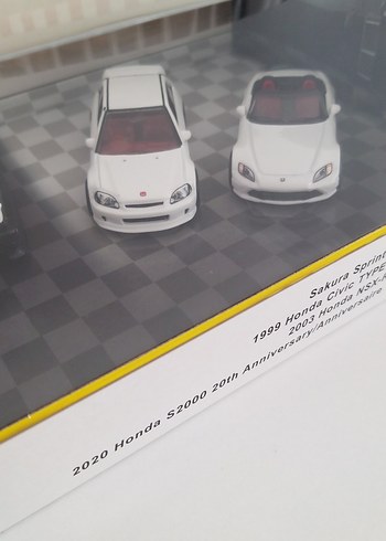 Beyaz Honda Oyuncak Araba Seti - Görsel 3