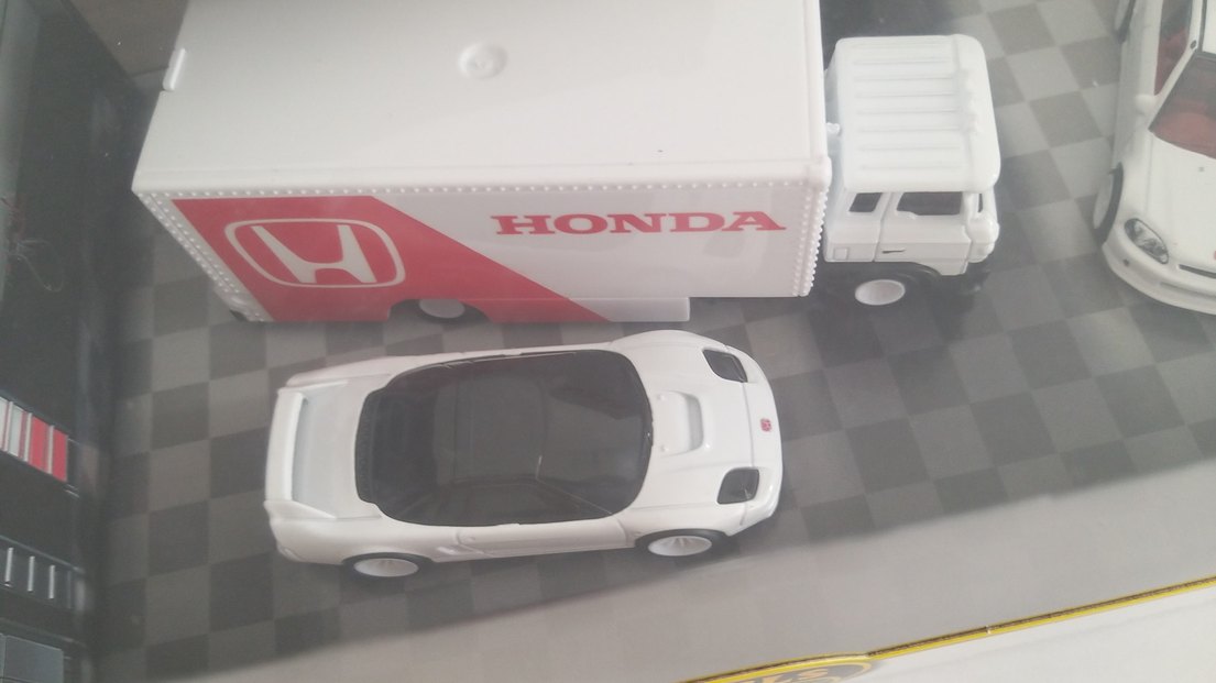 Beyaz Honda Oyuncak Araba Seti - Görsel 4