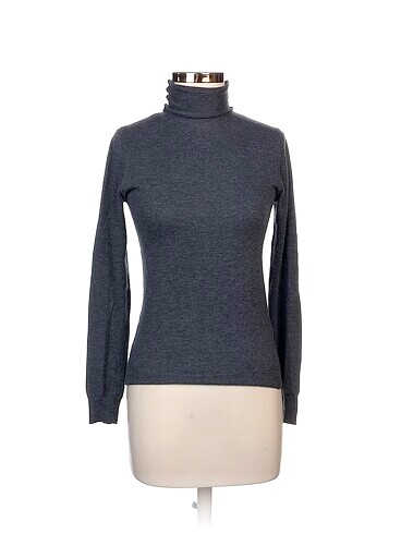 Zara Bluz %70 İndirimli.
