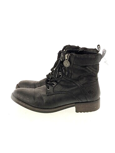 Dockers Bot %70 İndirimli.