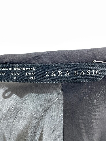 s Beden çeşitli Renk Zara Bluz %70 İndirimli.