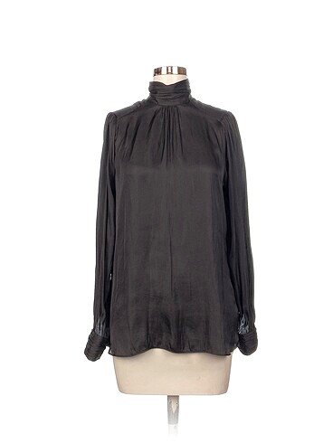 Zara Bluz %70 İndirimli.
