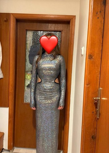 Gri Yılan Desenli Payetli Uzun Abiye Elbise