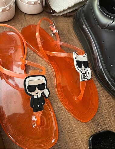 Karl Lagerfeld Karl Lagerfeld Kadın Sandalet