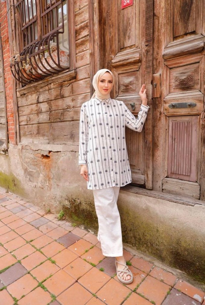 Uzun Kollu İşlemeli Bohem Kadın Gömlek - Görsel 3