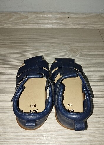 21 Beden lacivert Renk HM ÇOCUK SANDALETİ