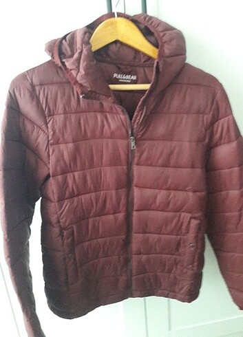 PULL BEAR BORDO MONT