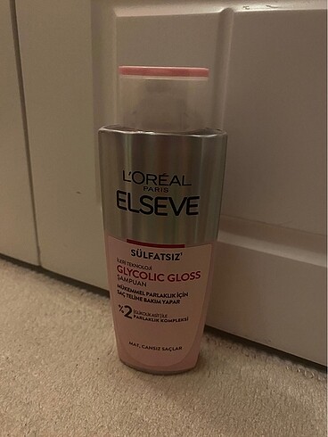 Elseve Glycolic Gloss