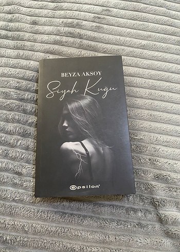 Beyza Aksoy - Siyah Kuğu Romanı
