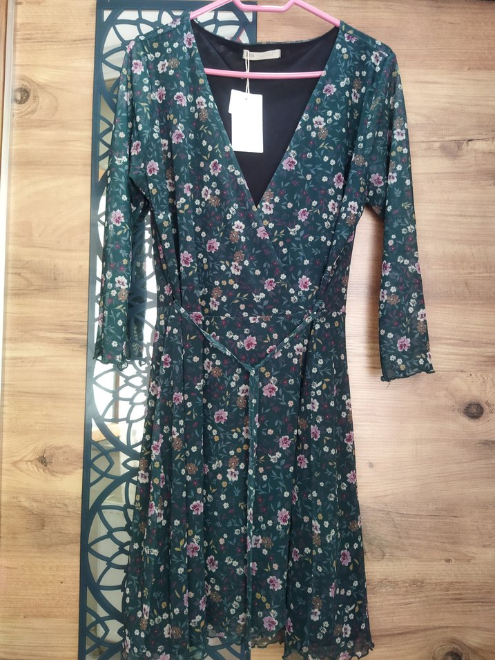 Yeşil Çiçekli V Yakalı kısa Elbise - Görsel 3