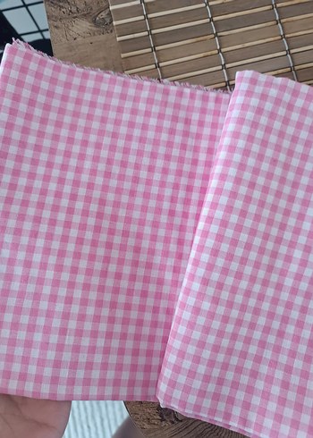 Diğer Pembe pöti kareli kumaş