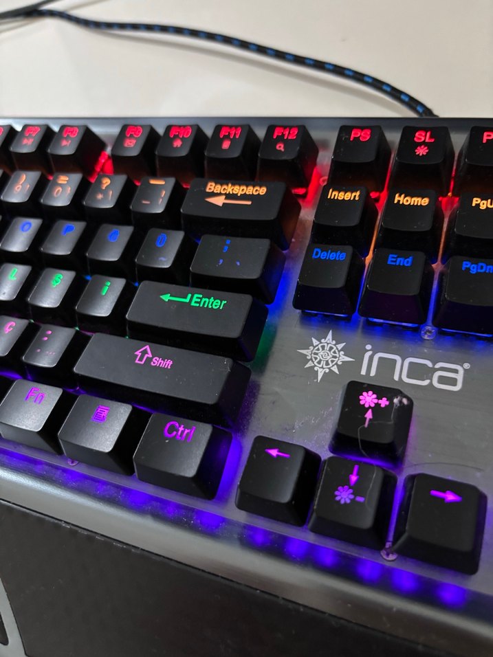 Inca Çok Renkli Işıklı Mekanik Klavye - Görsel 2