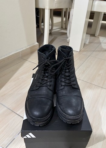 Siyah Deri Bağcıklı Erkek Street Style Bot - Görsel 2