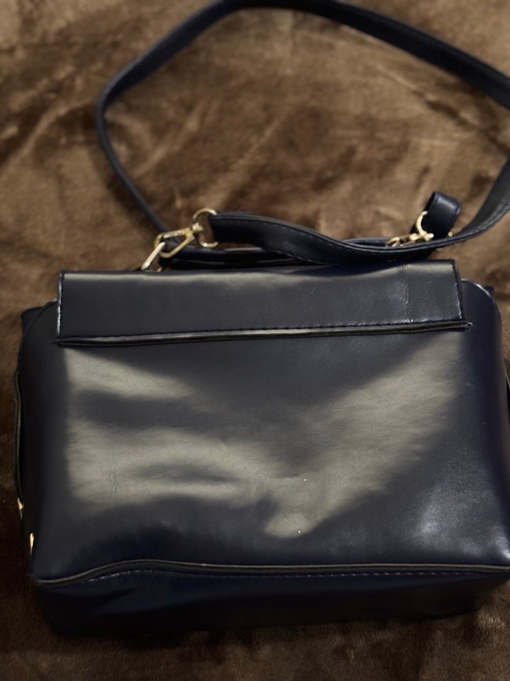 Klasik Siyah Deri Kadın Çanta - Görsel 4
