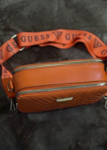 Turuncu Deri Guess Kadın Bel Çantası - Görsel 4