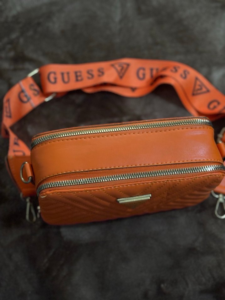 Turuncu Deri Guess Kadın Bel Çantası - Görsel 4