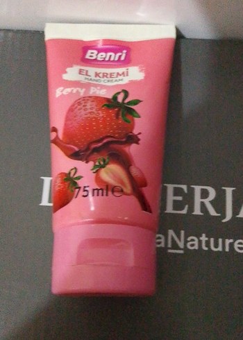 benri el kremi mon amour oje ve lipgloss - Görsel 3