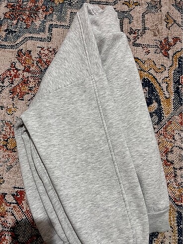 l Beden Sweatshirt