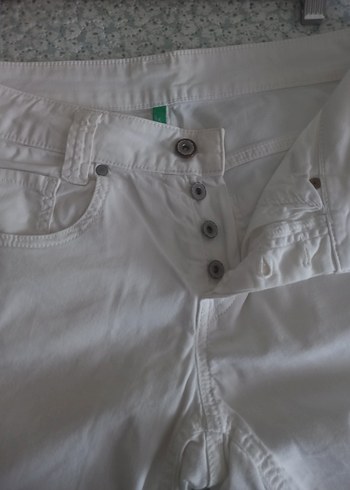 Benetton düğmeli Beyaz Mini Pamuk Şort - Görsel 5