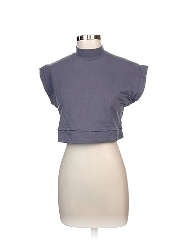Trendyol & Milla T-shirt %70 İndirimli.