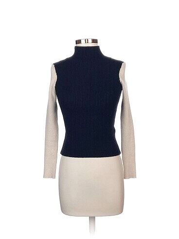 Zara Bluz %70 İndirimli.