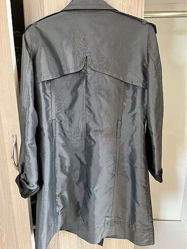 m Beden Trench