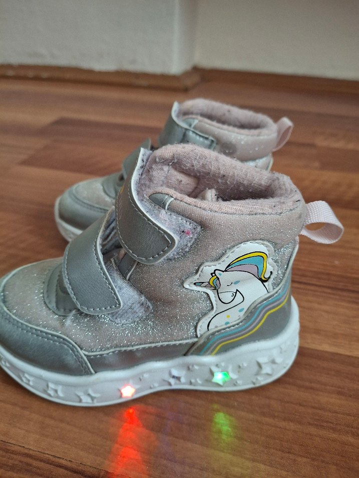 Kız Çocuk Gri Cırt Cırtlı Spor Ayakkabı - Görsel 3