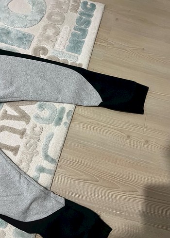 Nike Trapstar Baskılı Gri Siyah Kapüşonlu Sweatshirt