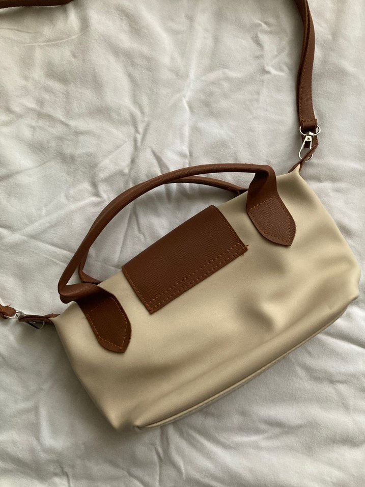 Bej Deri Kadın El Çantası - Görsel 4